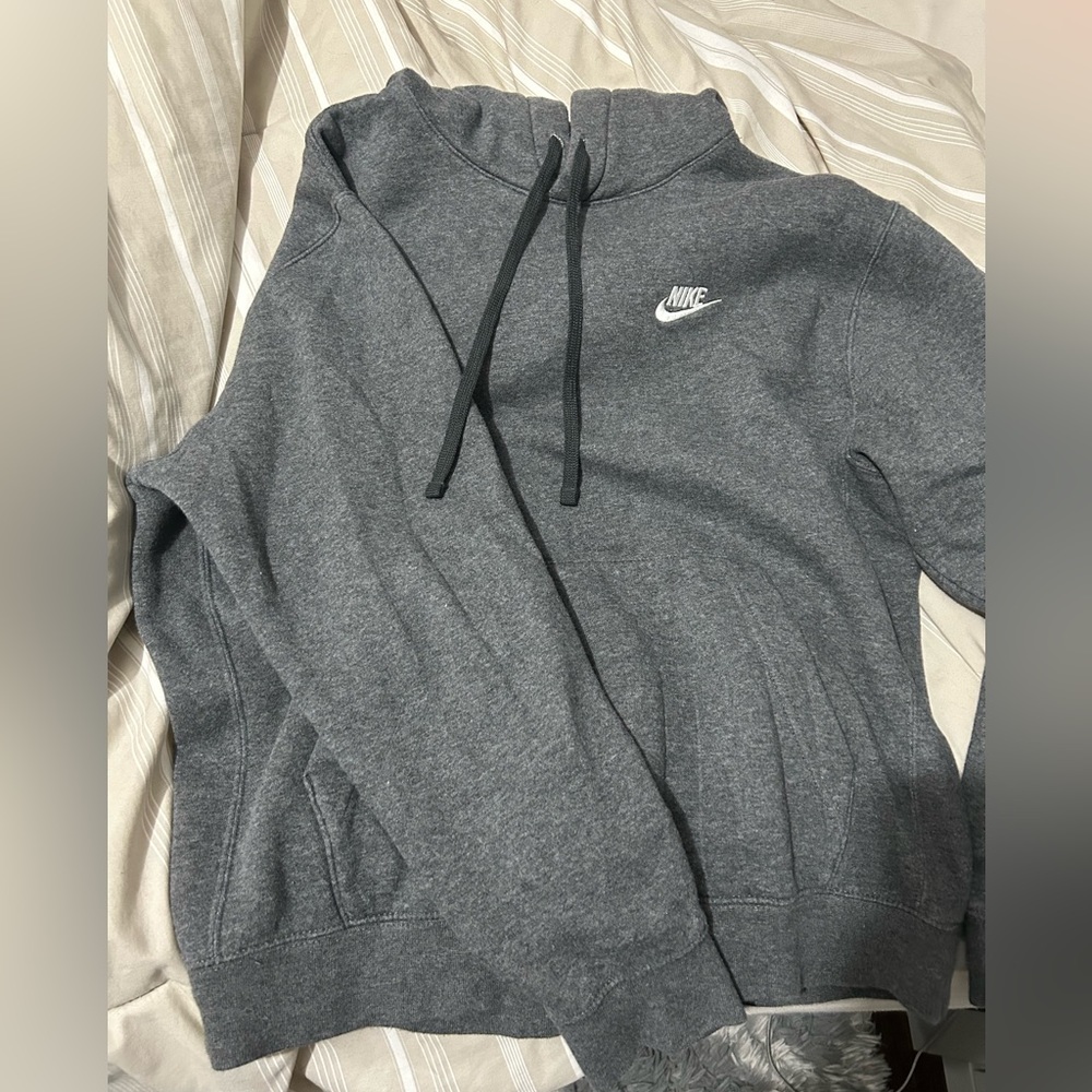 Men’s Nike hoodie